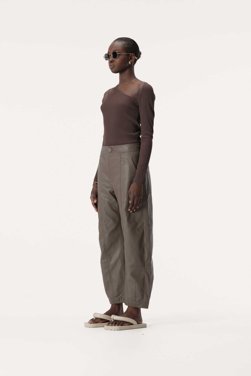 Roslyn Knit Top - Dark Taupe