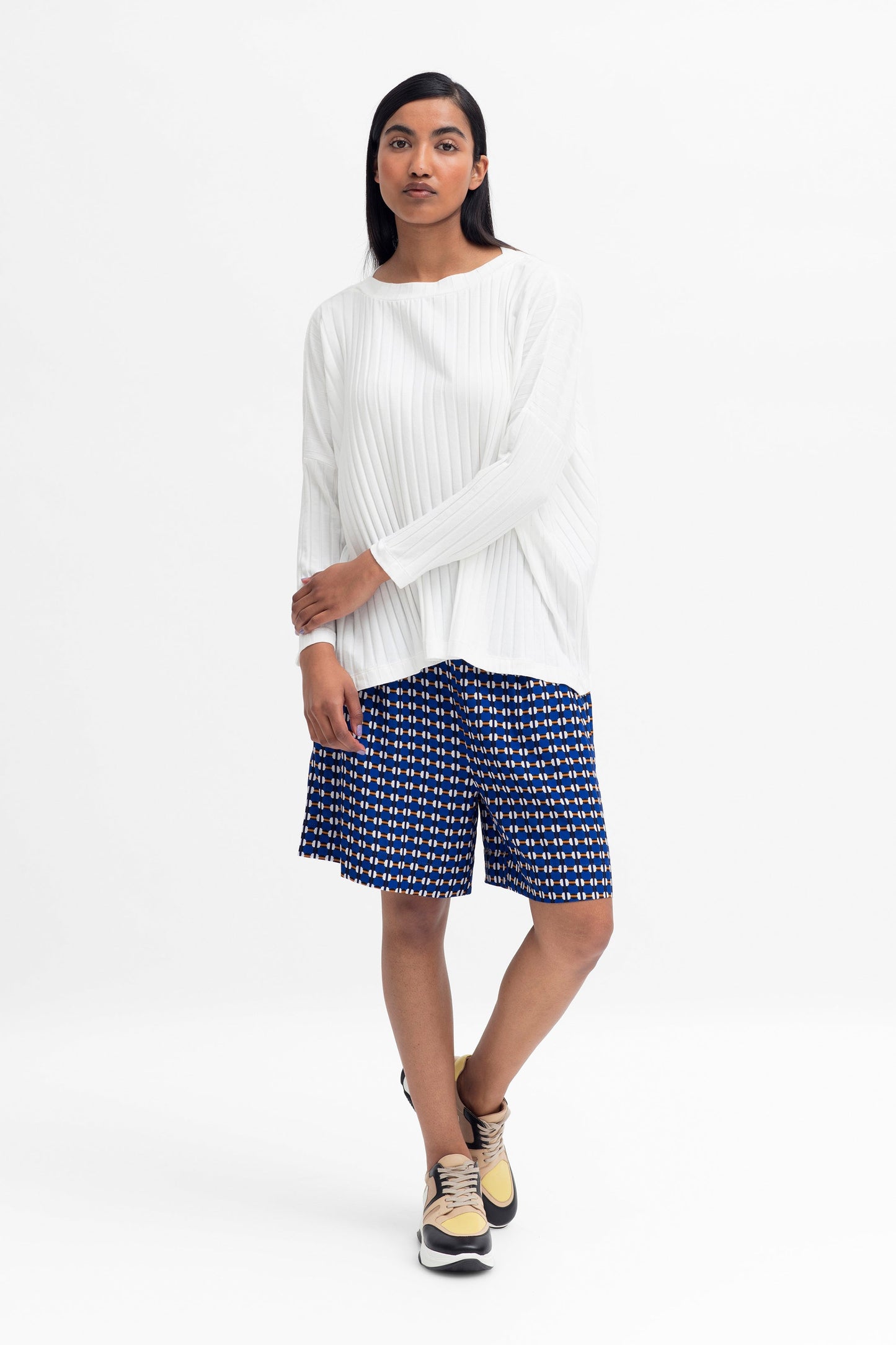 Alvar Top -White