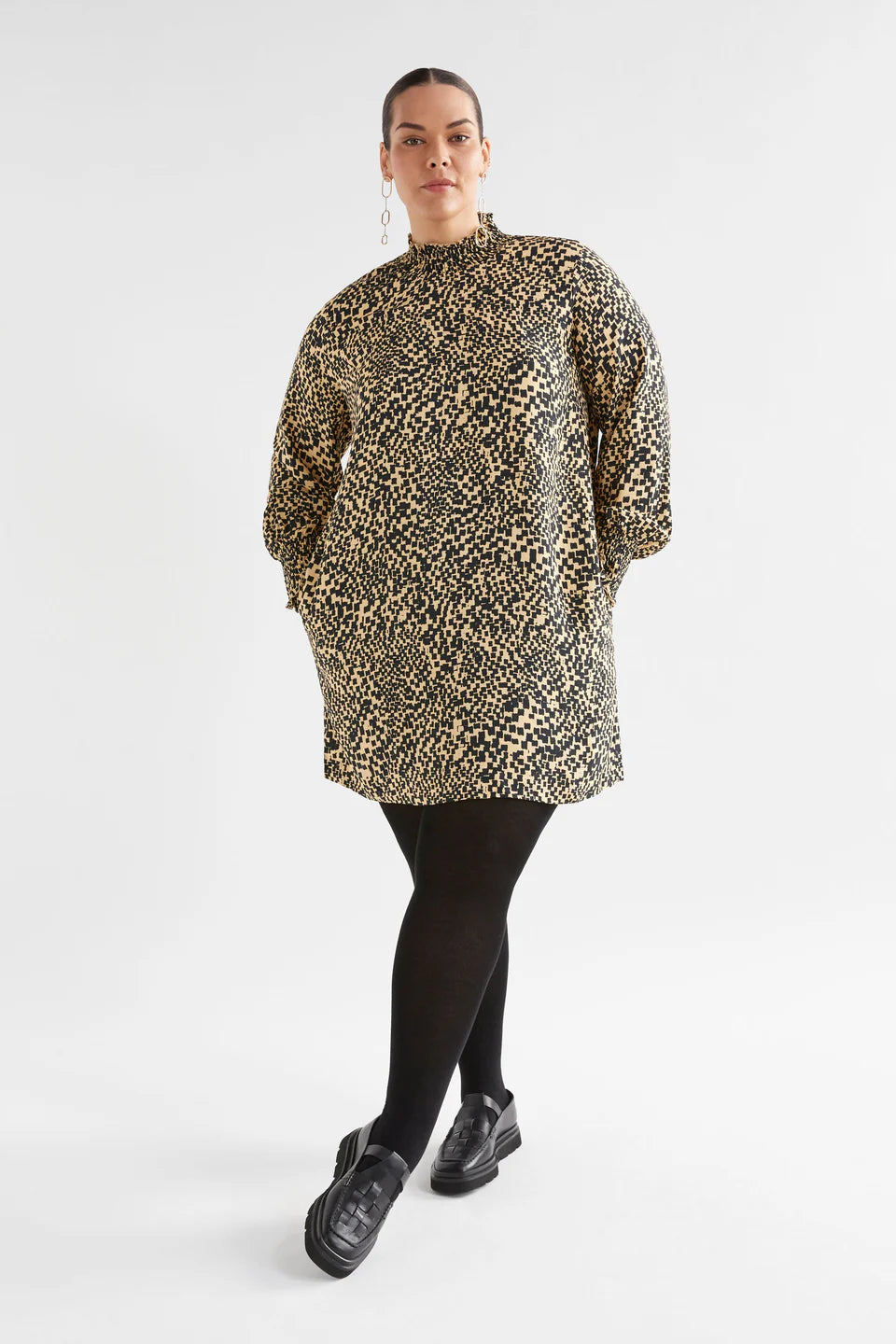 Veda Dress - Beige Sinda Print