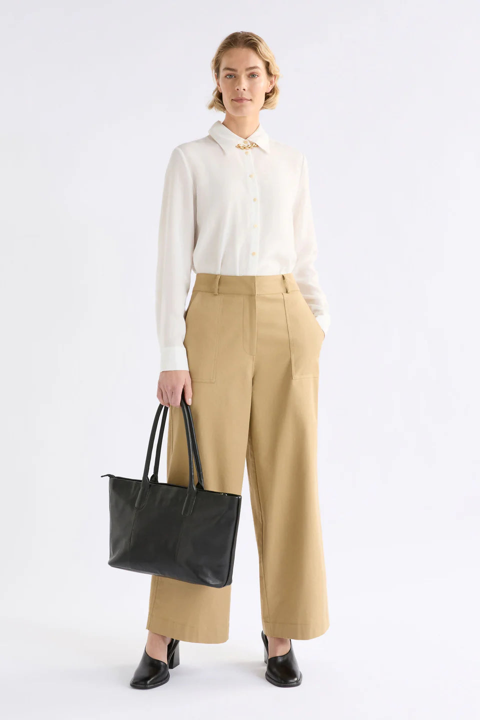 Kudel Pant - Almond