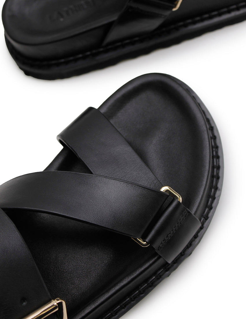 Aki Slide - Black