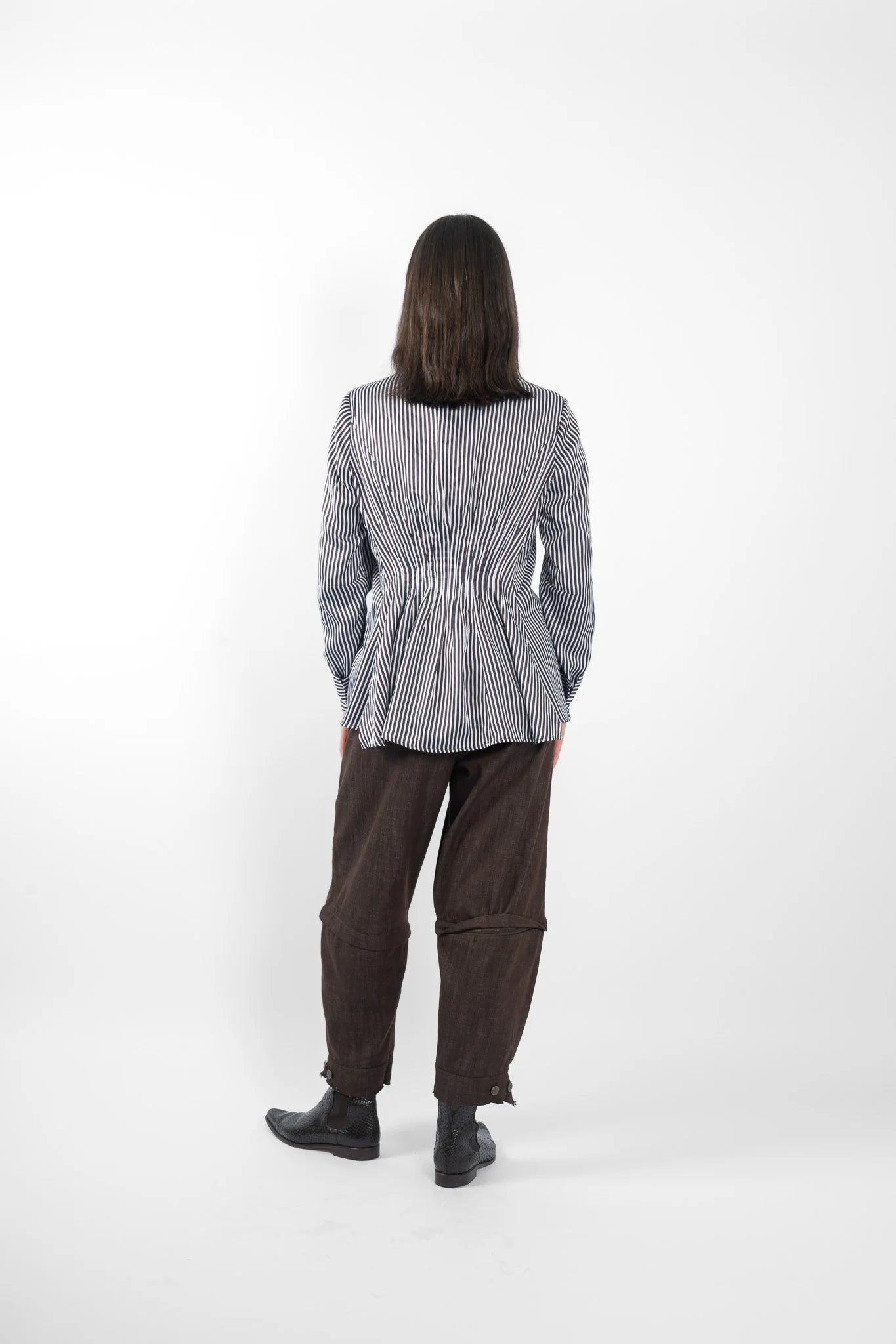 M.A. Dainty Trucker - Choc