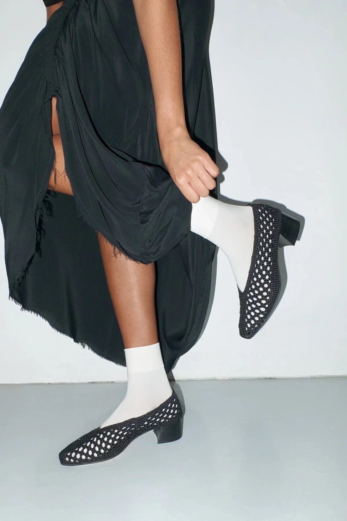 Taissa Courts - Black