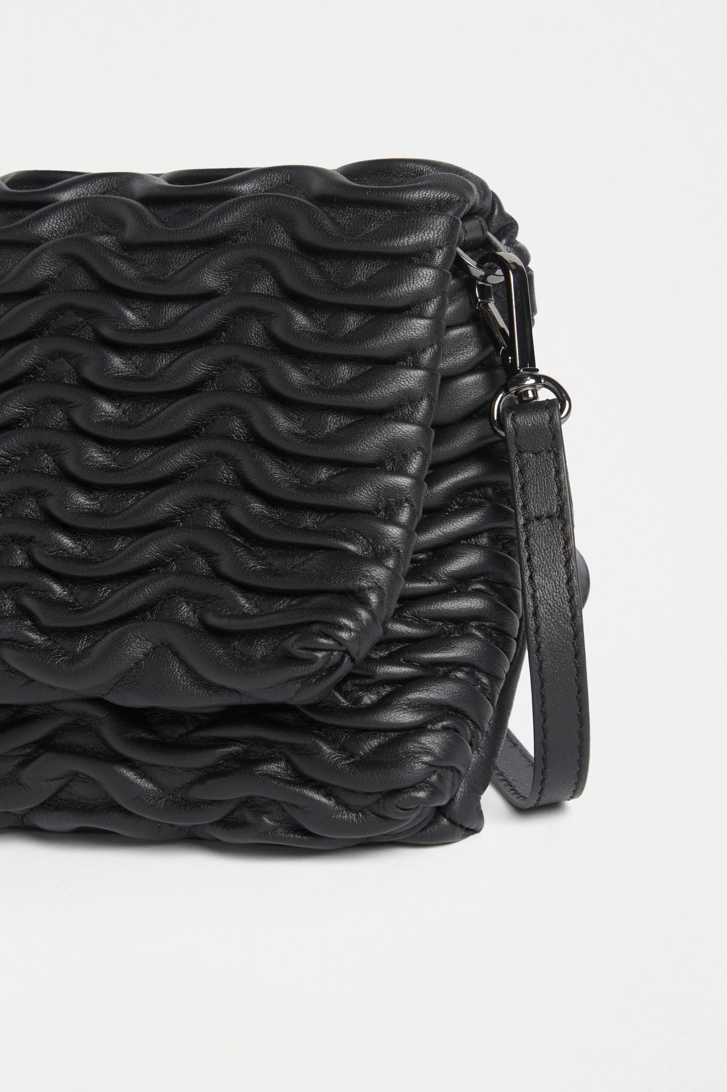 Plissi Crossbody - Black