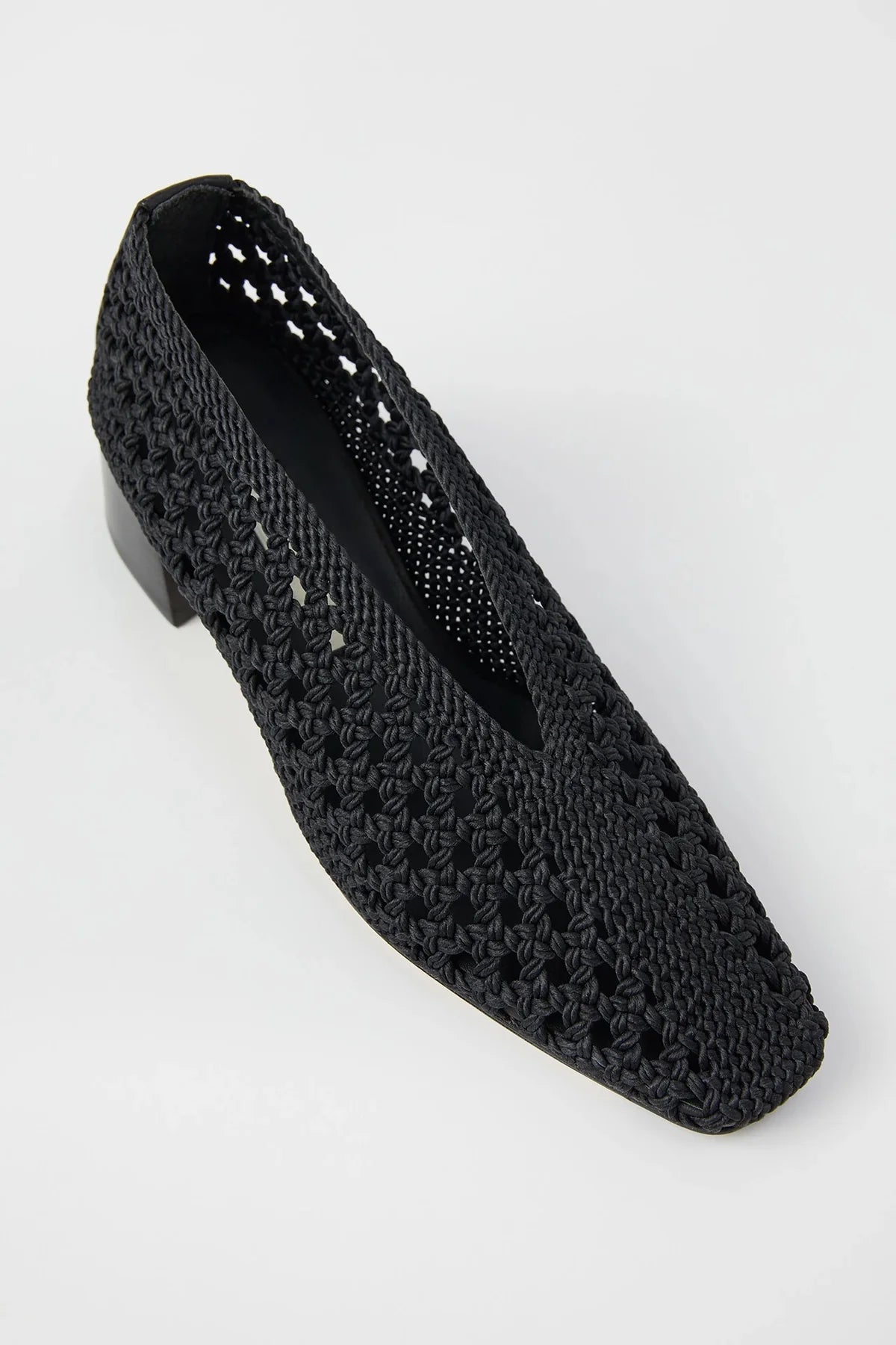 Taissa Courts - Black