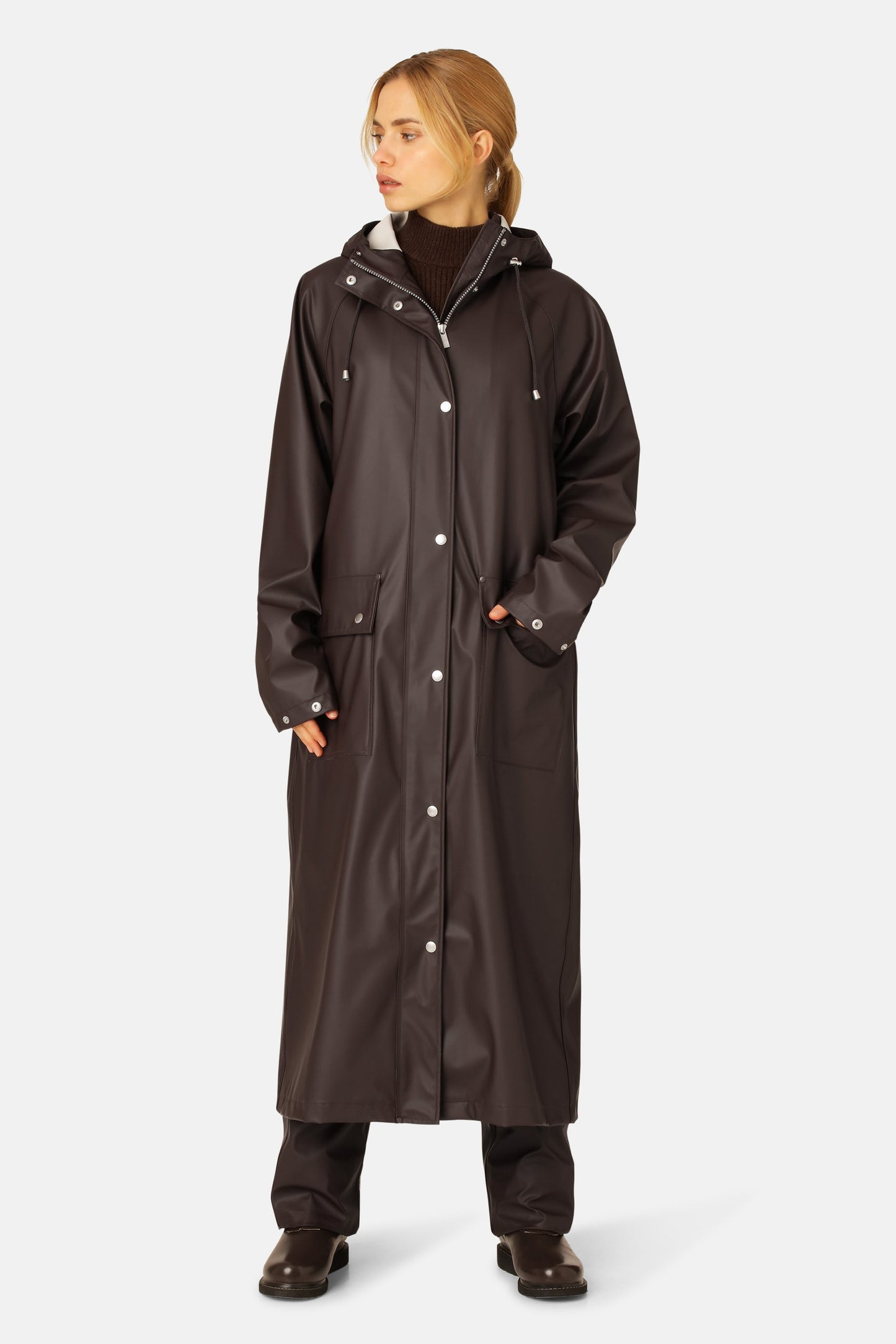 Raincoat 196L - Ganache
