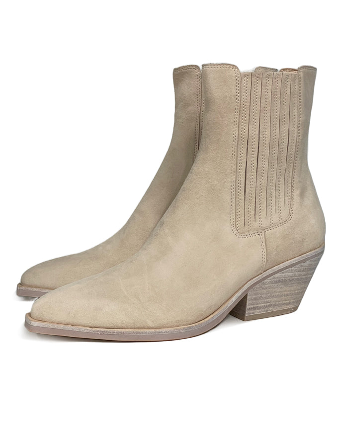 Rowe Ankle Boot - Nougat Suede