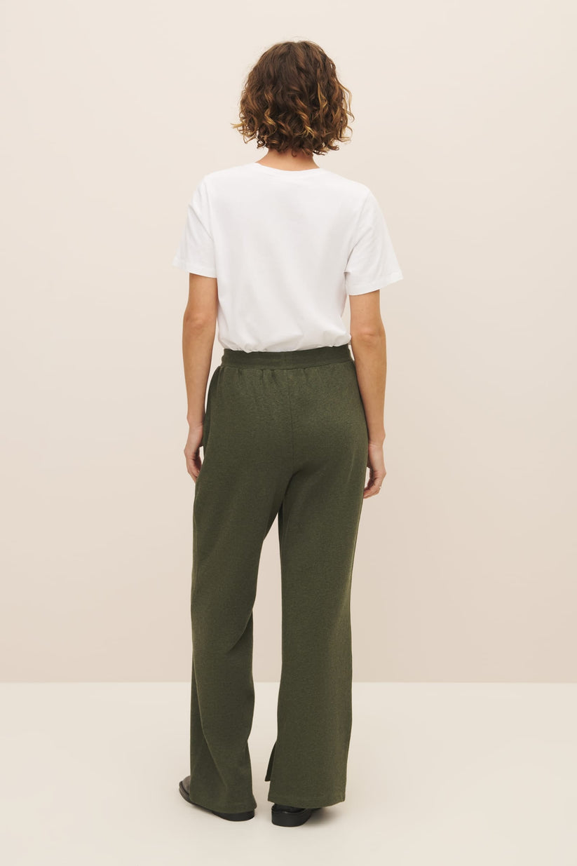 Utility Trackpant - Khaki Marle