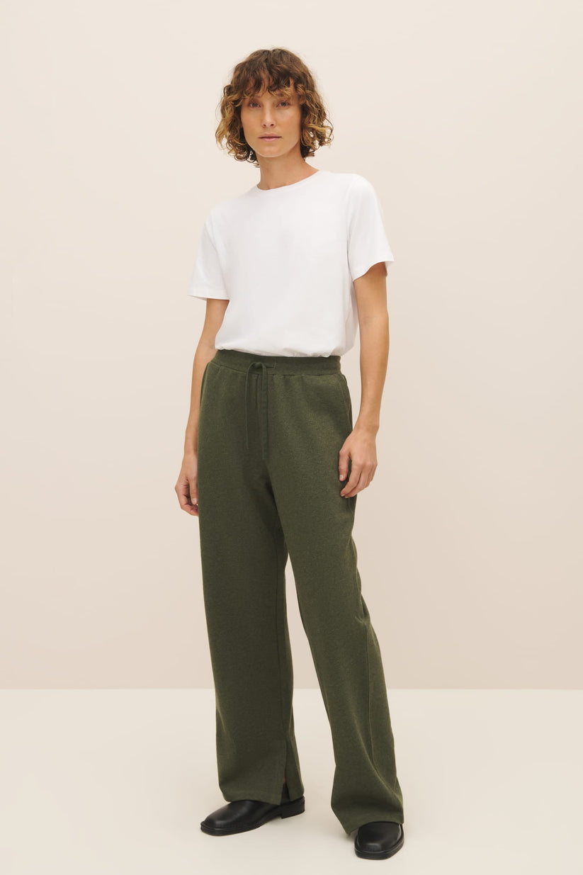 Utility Trackpant - Khaki Marle