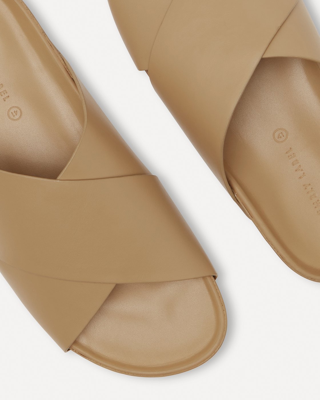 Crossover Slide - Tan