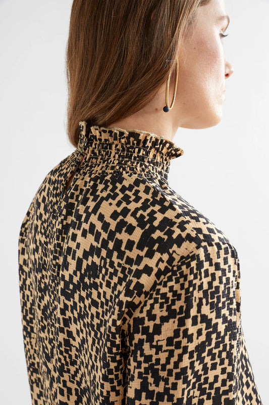 Veda Turtle Neck Top - Beige Sinda Print