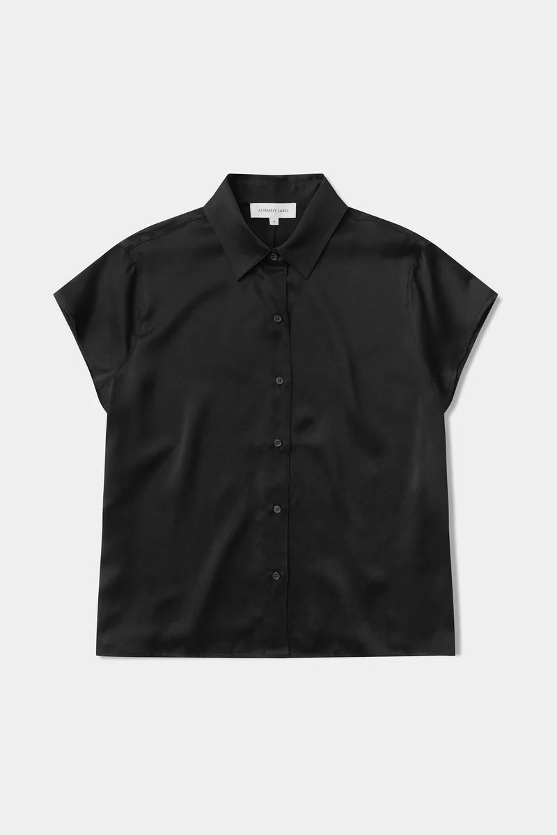 Karri Silk SS Shirt - Black