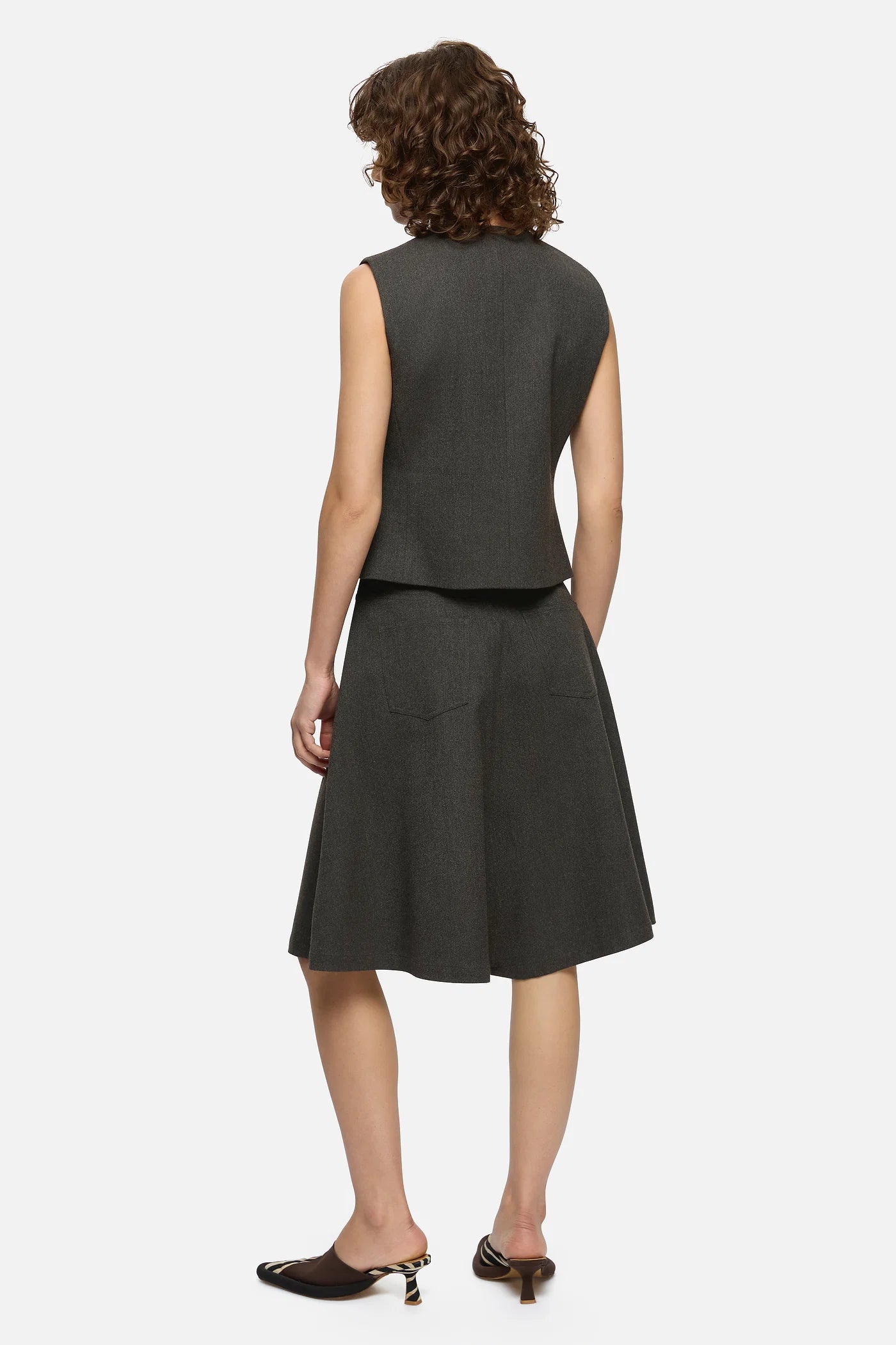 Jasmine Vest - Charcoal