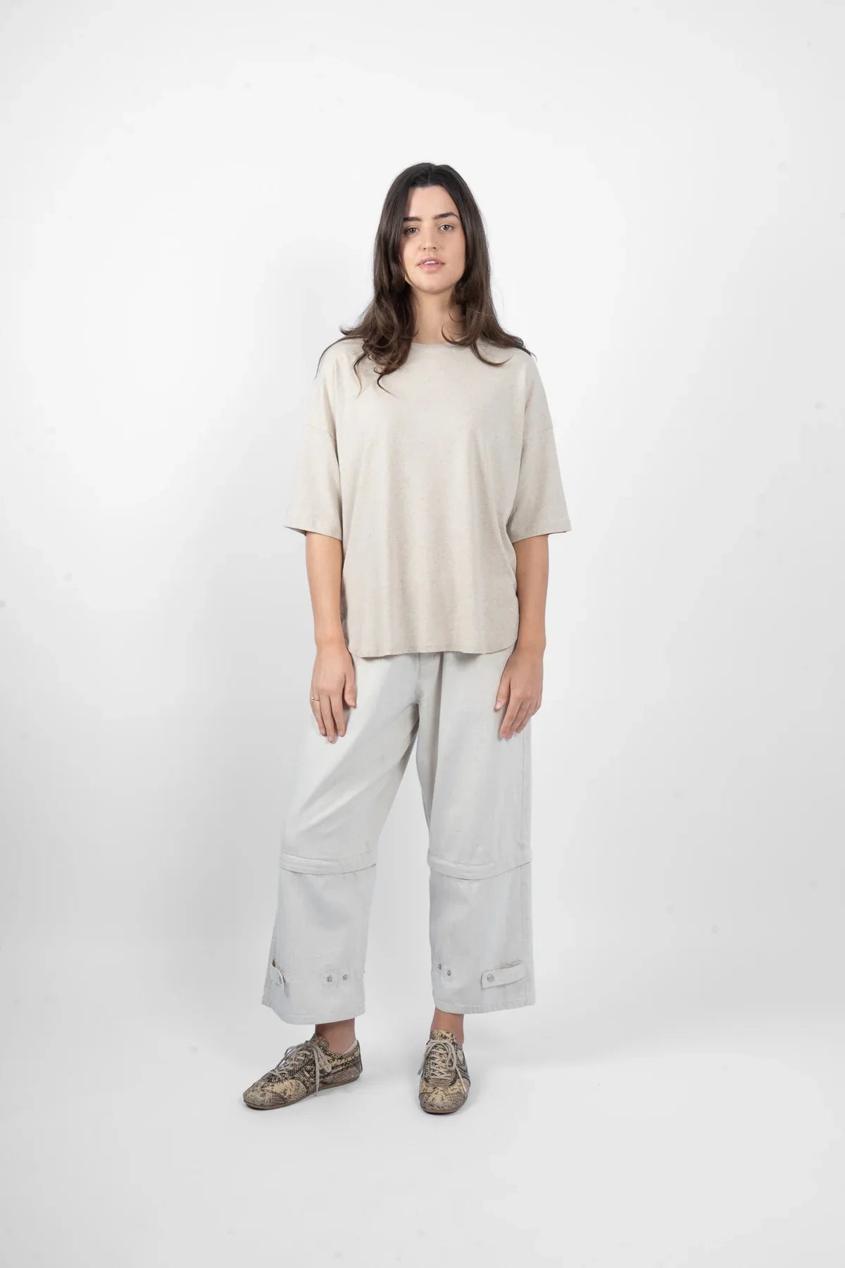 Peony Tshirt - Hessian