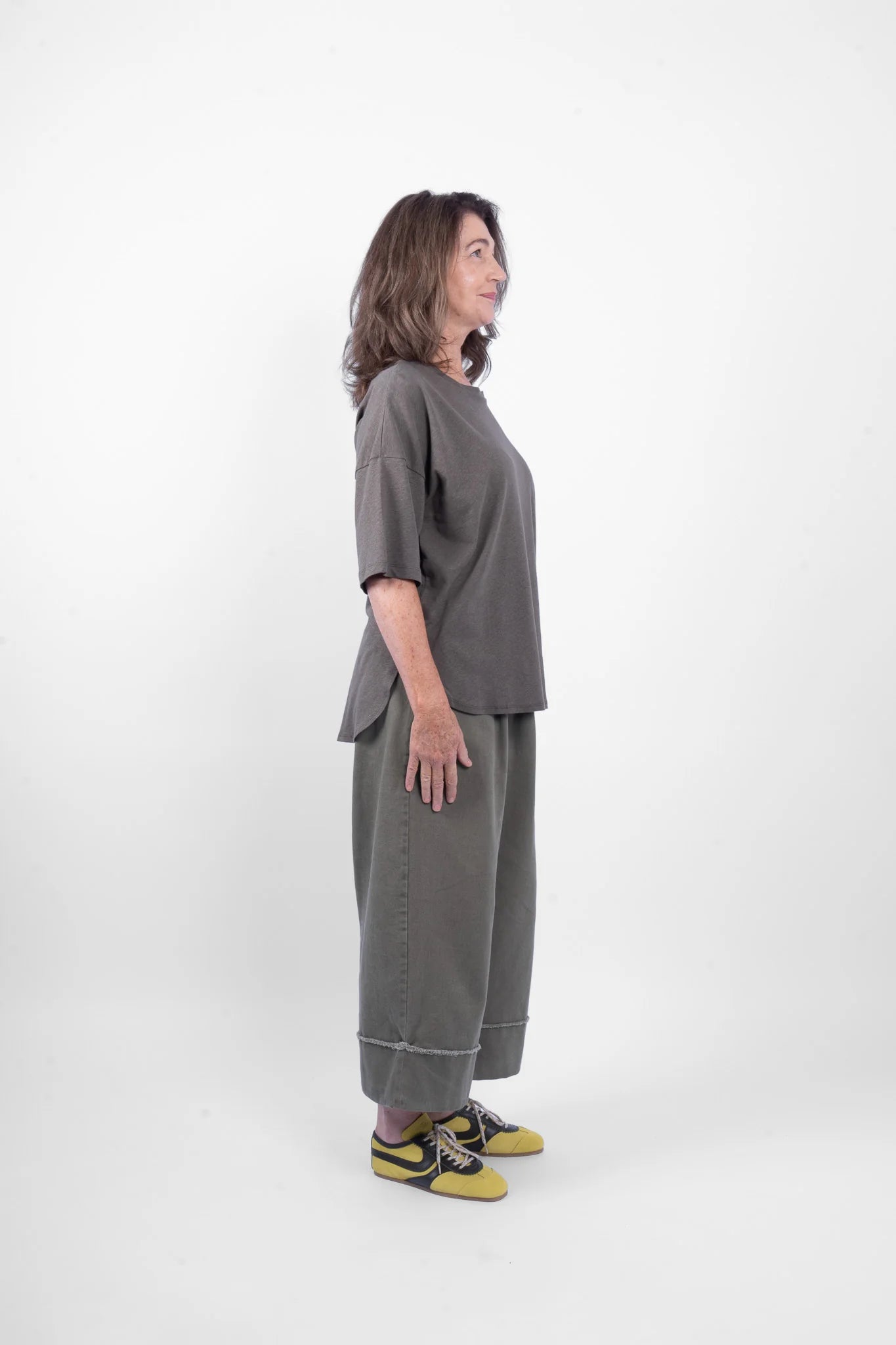 Peony Tshirt - Kelp