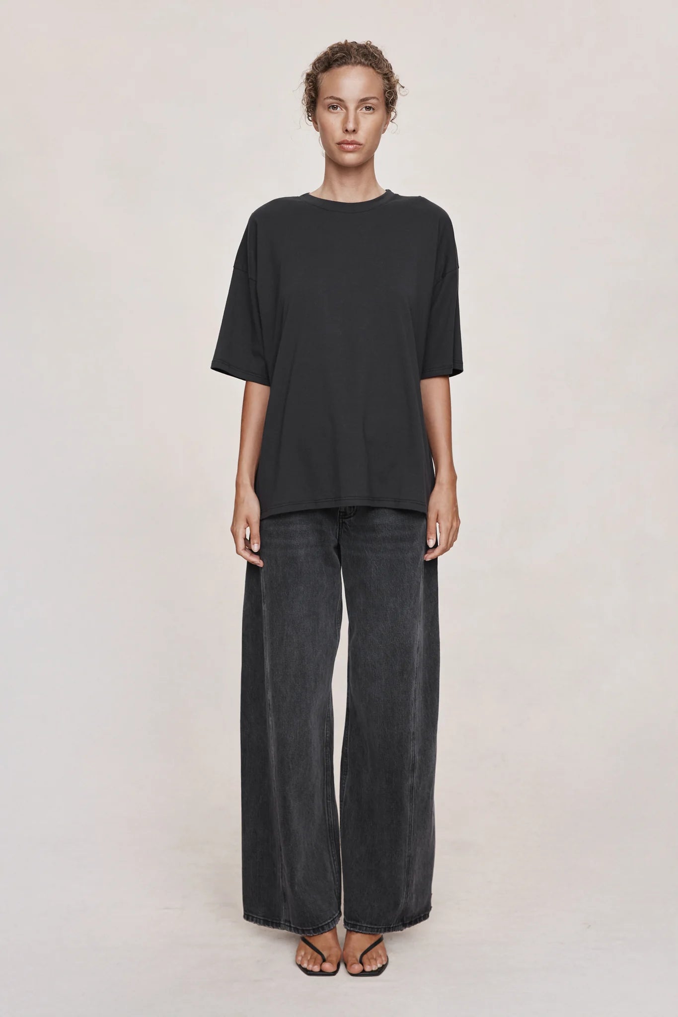 Hele Tee - Black