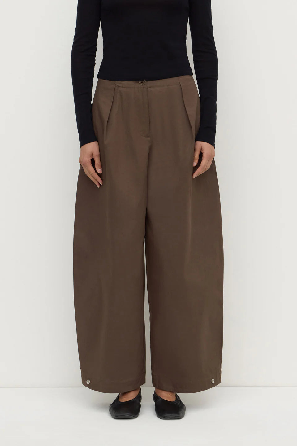 Jasmine Cotton Adjustable Barrel Leg Pant - Military