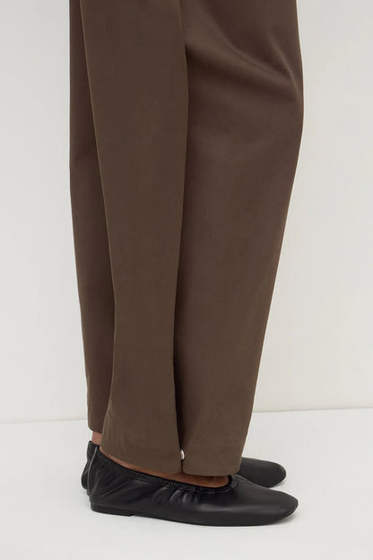 Jasmine Cotton Adjustable Barrel Leg Pant - Military
