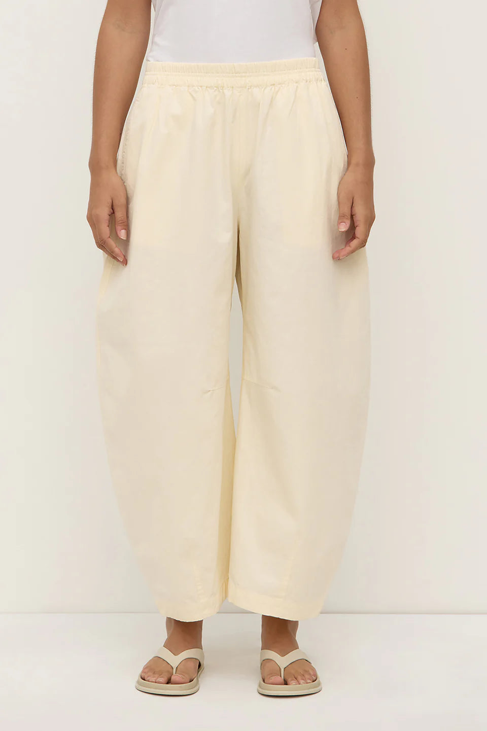 Lola Barrel Pant - Butter
