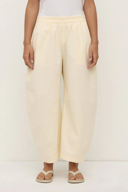 Lola Barrel Pant - Butter