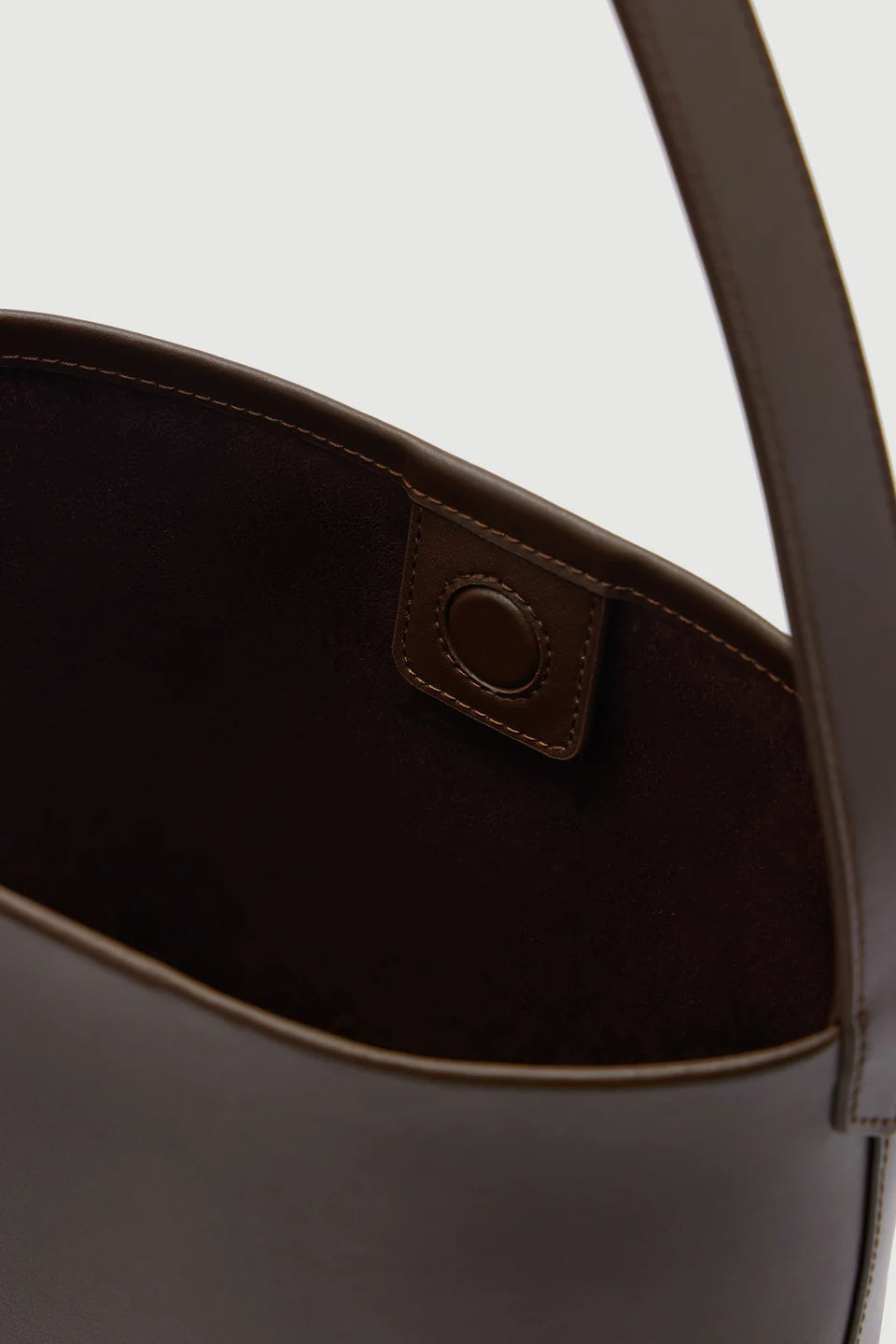 Nova Mini Bucket Bag - Walnut