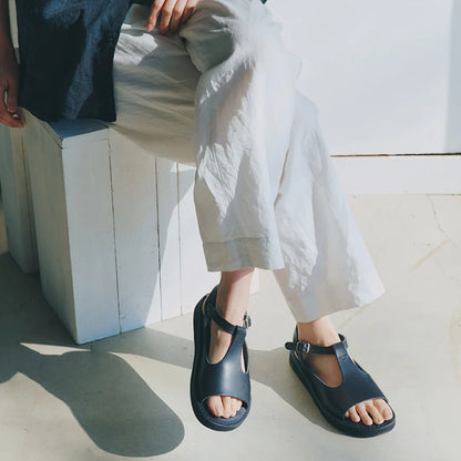 Hohen - Black