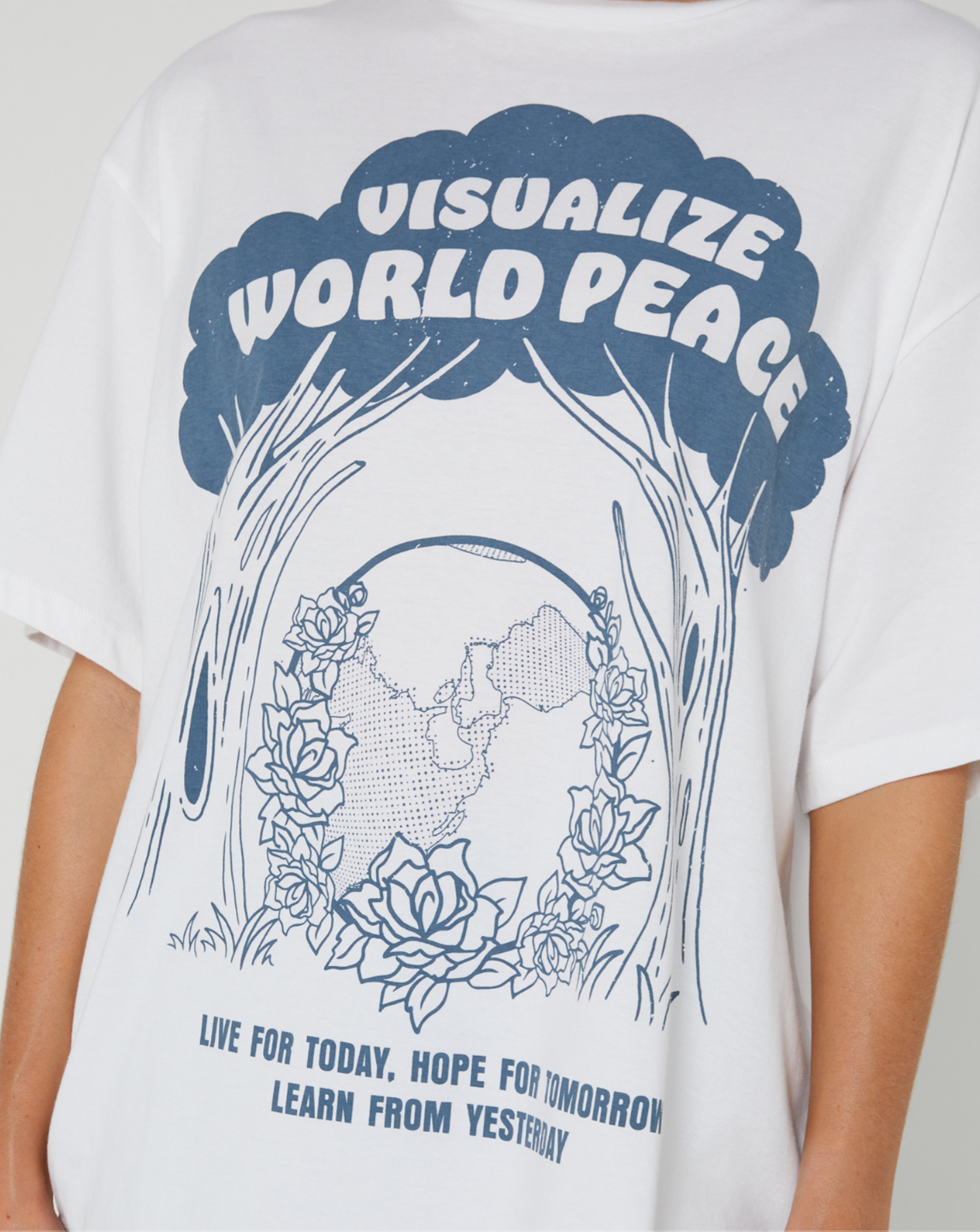 Graphic Short Stack Tee - Visualize World