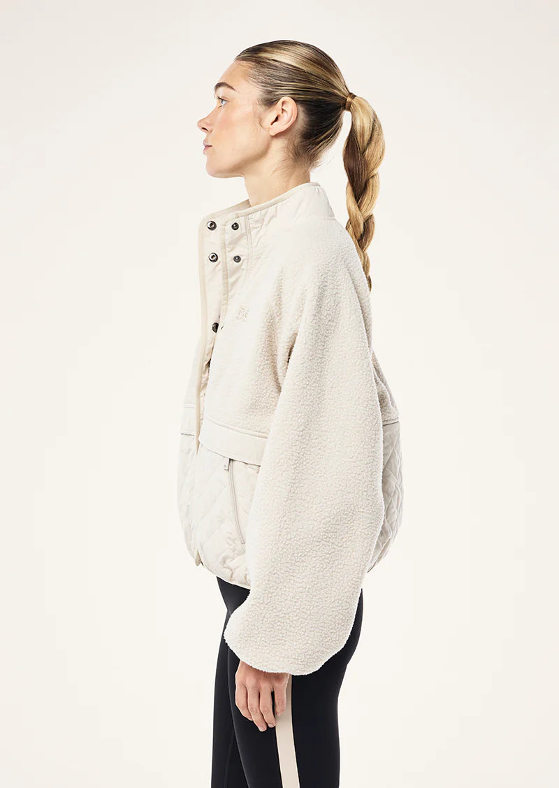 Technique Quilt Jacket - Cloud