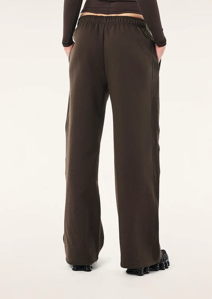 Voltage Straight Leg Trackpant - Coffee