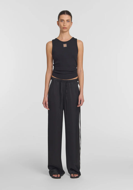 V&W  Metal Tank - Black