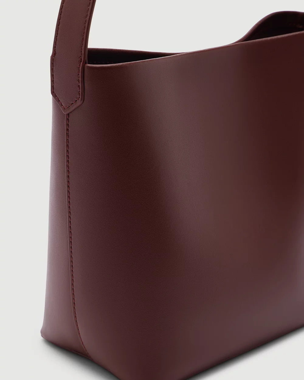 Nova Mini Bucket Bag - Raisin