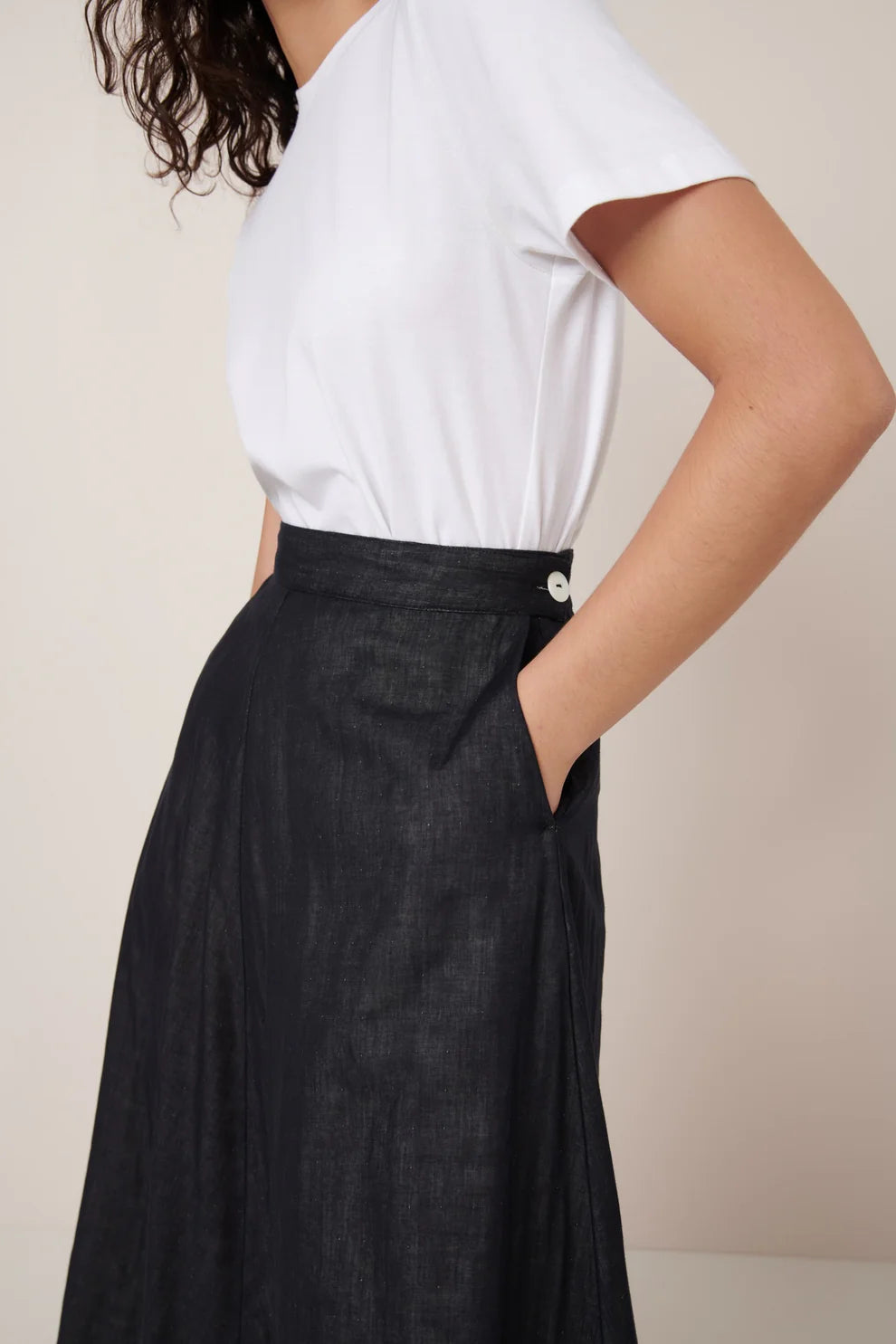 Rotation Skirt - Black Ecru